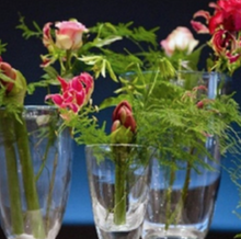 Laden Sie das Bild in den Galerie-Viewer, Blumenvase Klarglas