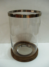 Laden Sie das Bild in den Galerie-Viewer, FA Windlicht Natur Holz und Glas