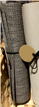 Laden Sie das Bild in den Galerie-Viewer, MRT Tischset Vinyl gewoben Screen Grau/Beige