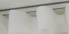 Laden Sie das Bild in den Galerie-Viewer, MRT_ Gleiter am Strang alle 8 cm für Welle Vorhang