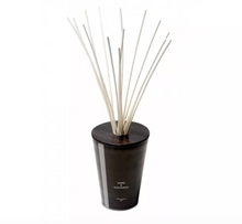 Laden Sie das Bild in den Galerie-Viewer, Raumduft Diffusor 3000ml Amber &amp; Sandalwood