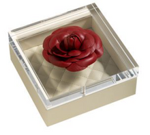 Laden Sie das Bild in den Galerie-Viewer, Riviere Lederboxen Flower