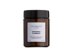Laden Sie das Bild in den Galerie-Viewer, APOTHECARY Duftkerze Patchouli &amp; Vanilla